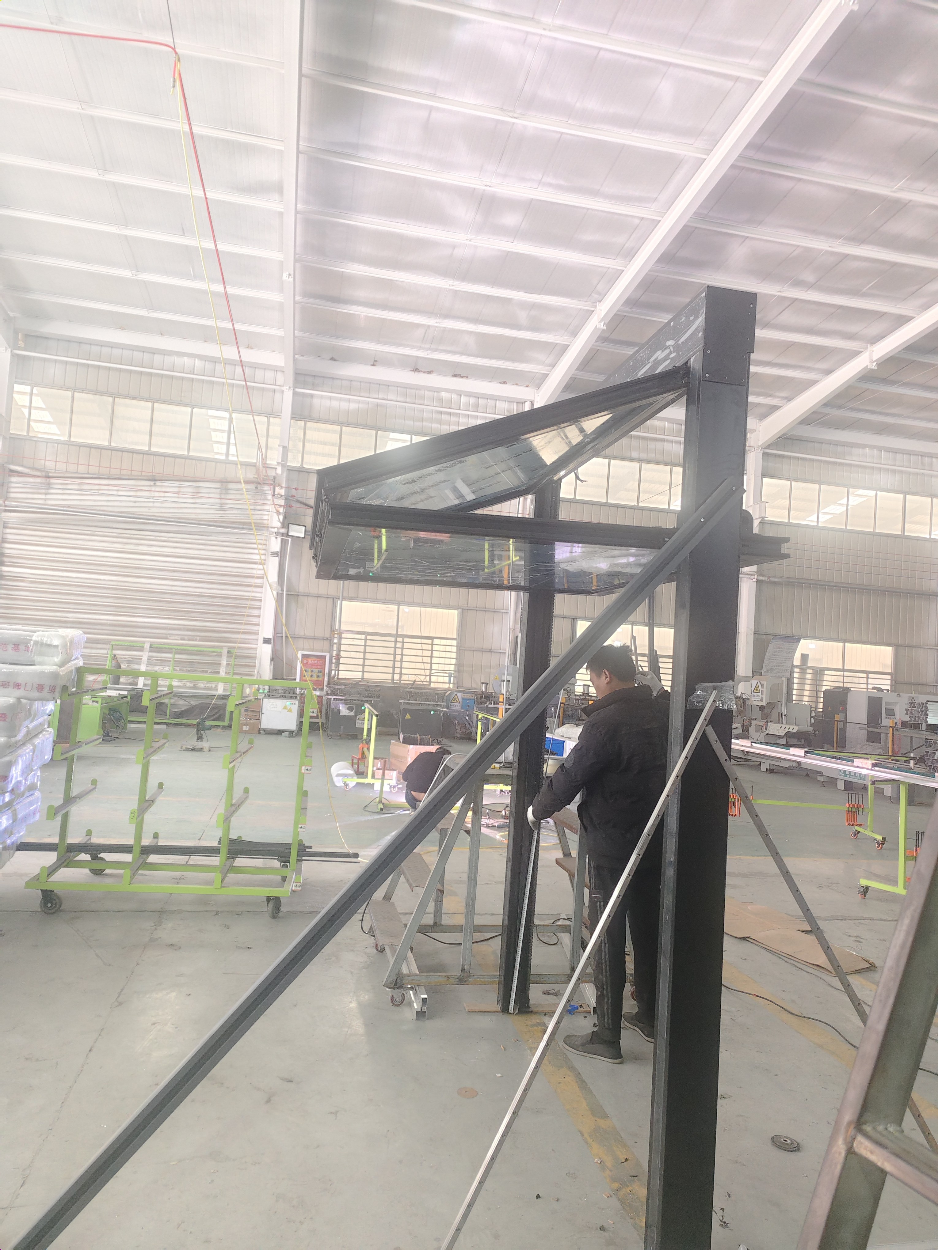 Large fold-up window installation reference